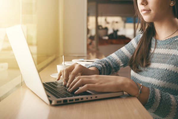 上海刑事辯護(hù)律師解讀：經(jīng)濟(jì)案件拘留是否會留案底