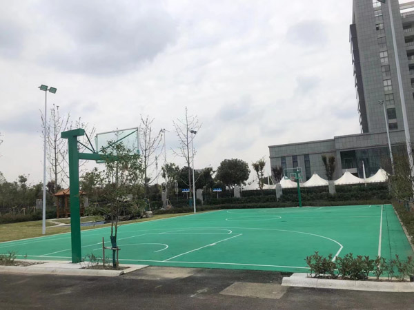 崇明刑事律師來講講清潔工掃地時將辦公室的財物拿走怎么辦