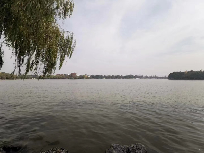 什么是招錄公務(wù)員徇私舞弊罪？如何判斷與定性？看看虹口刑事律師的回答