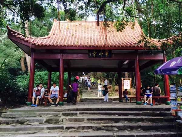 跨國犯罪案件如何確定管轄權和進行證據(jù)審查？上海請刑事律師來回答