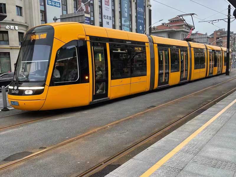 青浦刑事律師來講講工作人員拿走客人的行李如何認(rèn)定