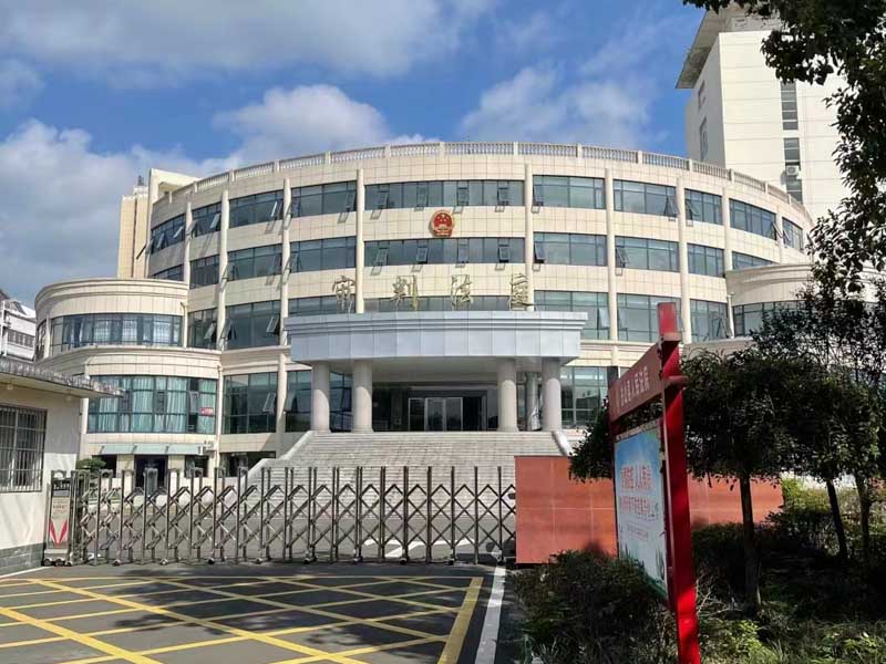 通過騙取方式將公司貨款據(jù)為己有是詐騙嗎？上海擅長(zhǎng)刑事律師來回答