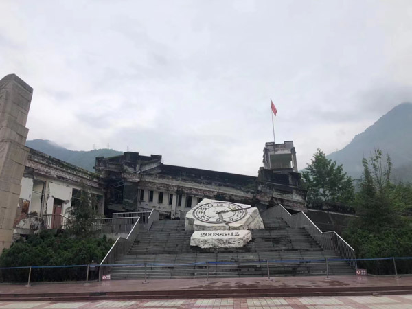 普陀刑事律師：監(jiān)視居住，法律規(guī)定與適用條件詳解