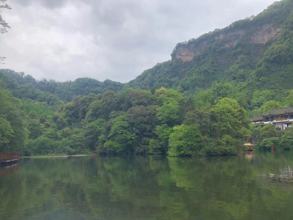 虹口刑事律師告訴您關(guān)于武器裝備肇事罪的構(gòu)成要件有哪些？