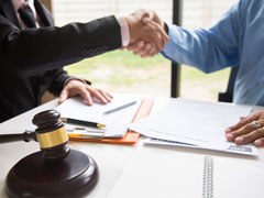 <b>揭秘：上海刑事辯護(hù)律師如何應(yīng)對收贓立案難題</b>